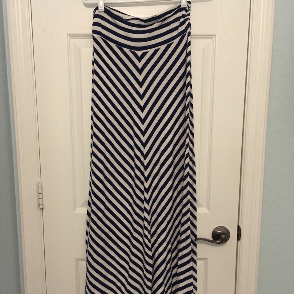 Chevron Maxi Skirt